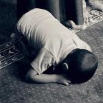 namaz-kilan-cocuk